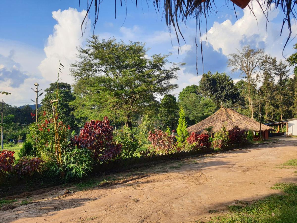 Stoneage Resort Sakleshpur Extérieur photo