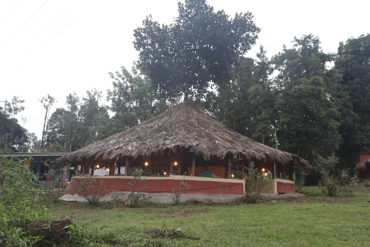 Stoneage Resort Sakleshpur Extérieur photo